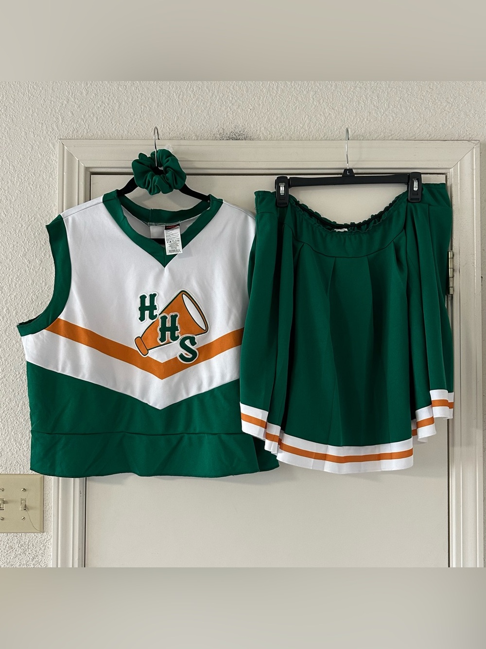 Stranger Things Women’s HHC Green & White Cheerleader Costume